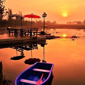 Golden Lake View Boutique Resort